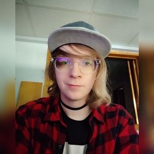 Meet your Posher, June